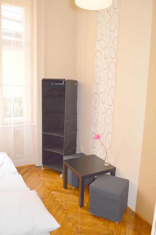 Synagogue Central Guest House Budapest Room photo